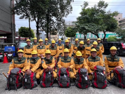 新竹林區管理處國家森林救火隊進行裝備檢查及操作演練，儲備森林火災防救能量